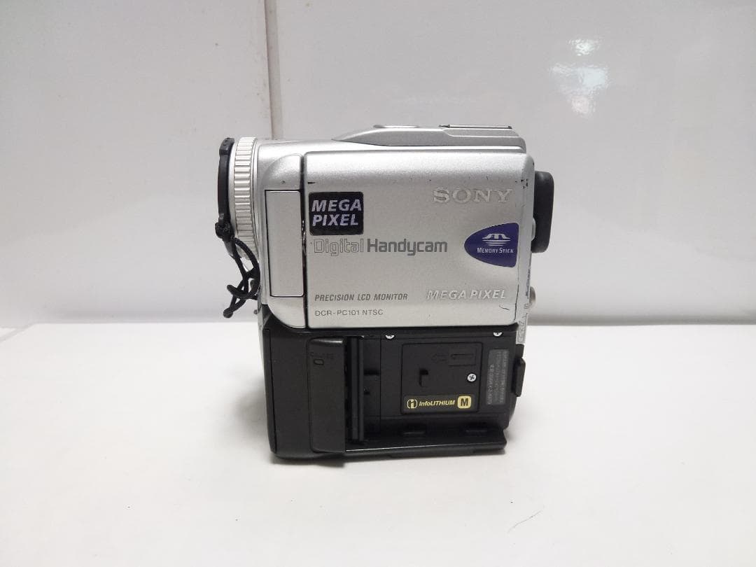 動作品Mini DV　ソニー　デジタルビデオカメラ　SONY DCR-PC101