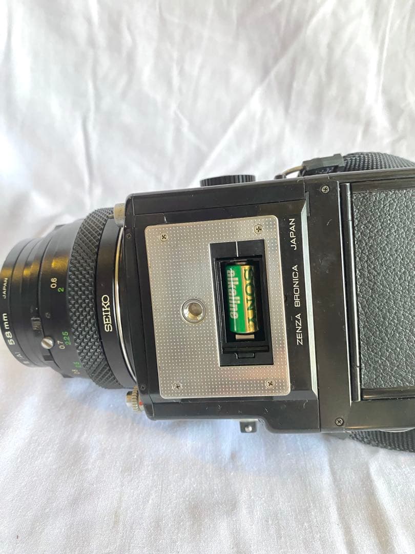 Zenza Bronica ETRS 75mm ゼニアブロニカ　グリップ付き