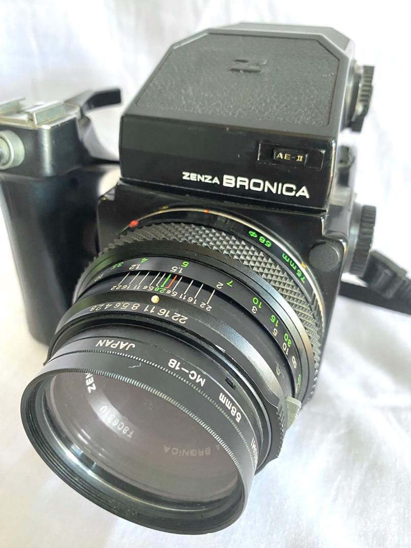Zenza Bronica ETRS 75mm ゼニアブロニカ　グリップ付き