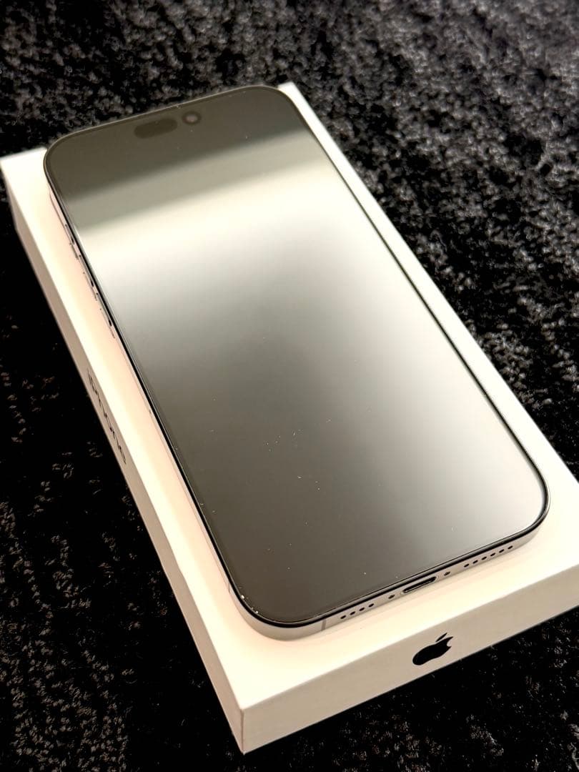 【超美品】iPhone16ProMax 512GB ブラックチタニウム おまけ付