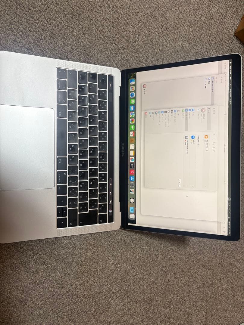 MacBook本体 MacBook Pro 13-inch 2019, Core i5, 8GB