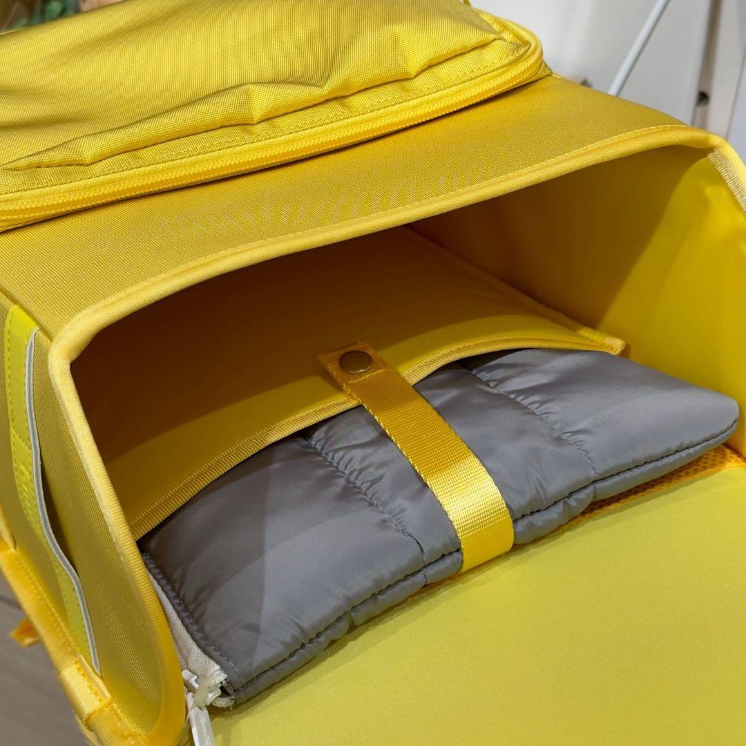 familiar ファミリア　非売品　タブレット収納　ポーチ　ノベルティ