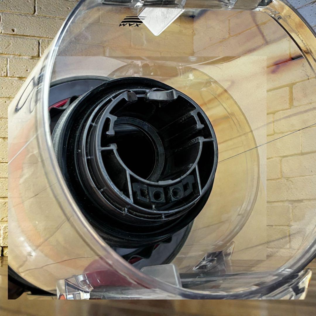 クリーニング済み✨ Dyson SV14 V11 コードレス掃除機 本体のみ