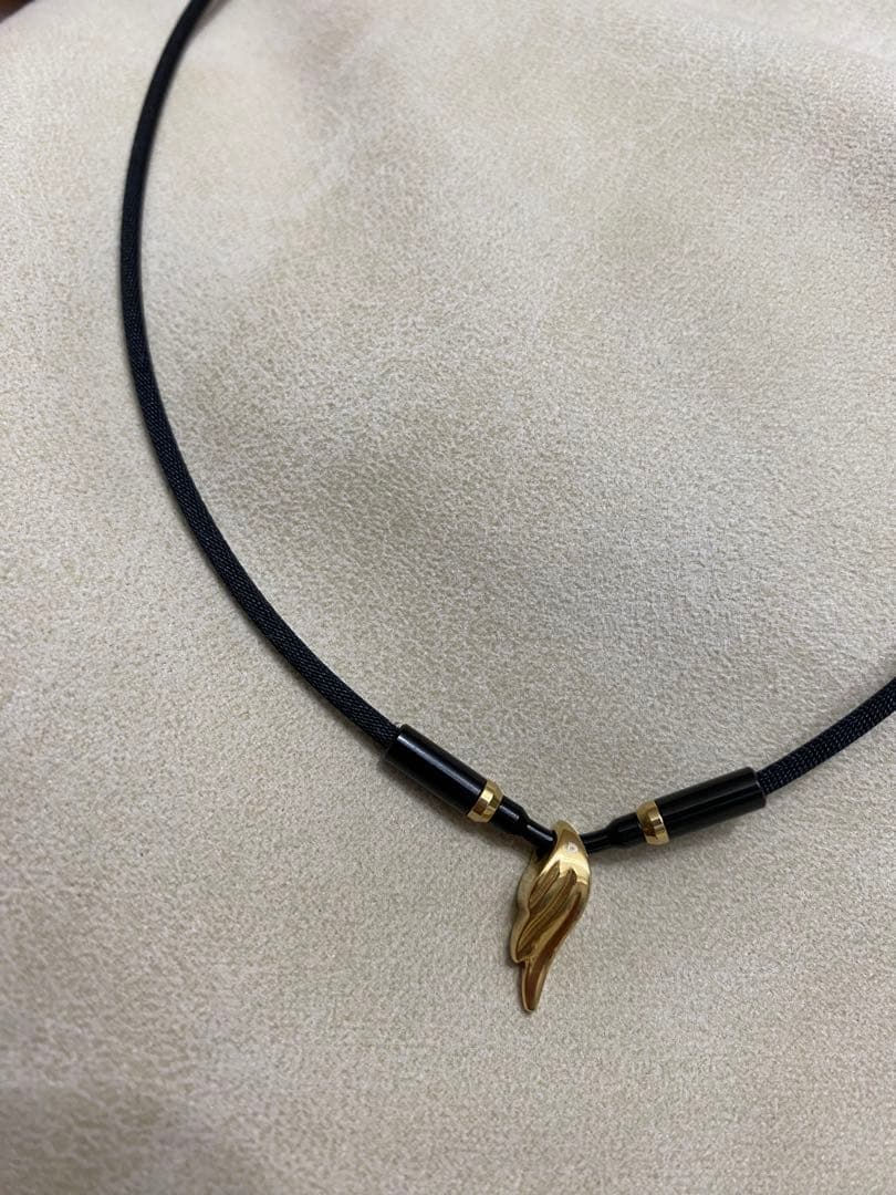 ファイテン RAKUWA ネックウィングス ゴールド 45cm