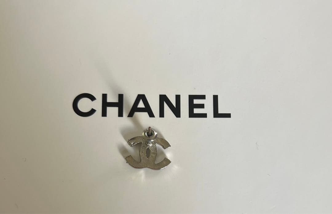 シャネルピアス　♡CHANEL♡ 片耳用　美品