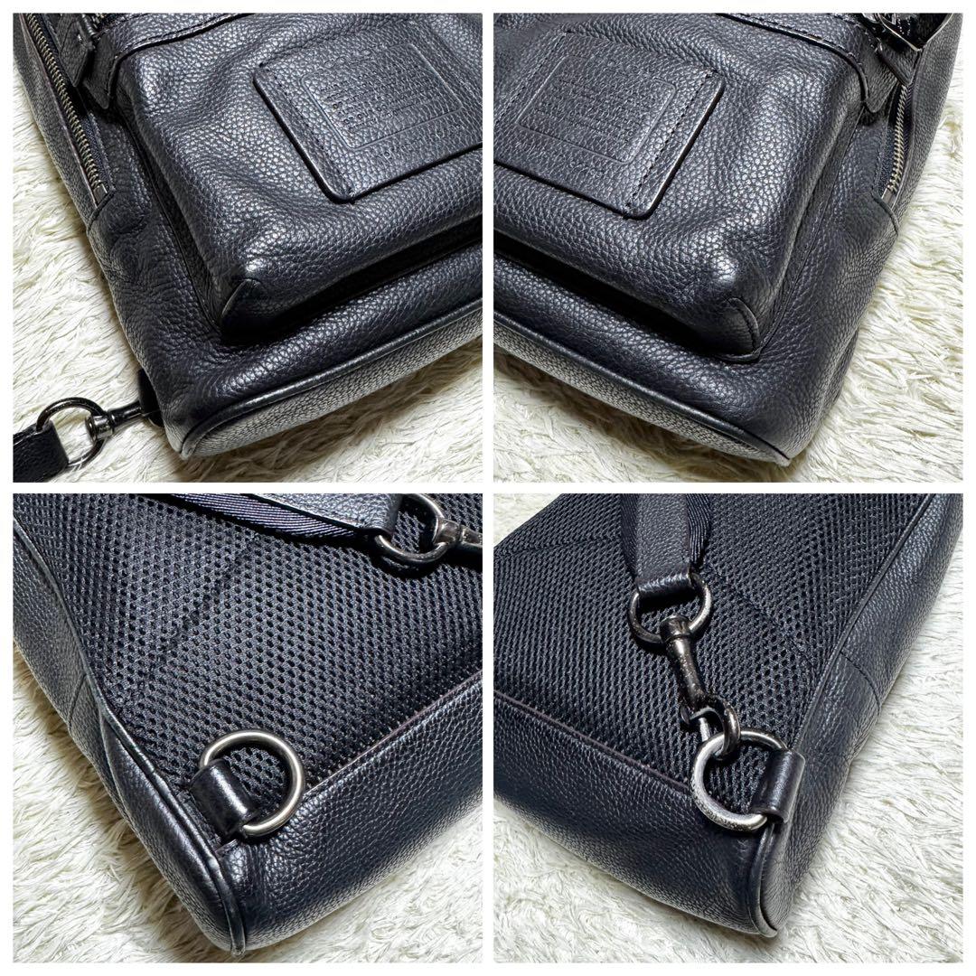 コーチ　アカデミー　パック　ボディバッグ　斜め掛け　ビジネス　通勤　ブラック