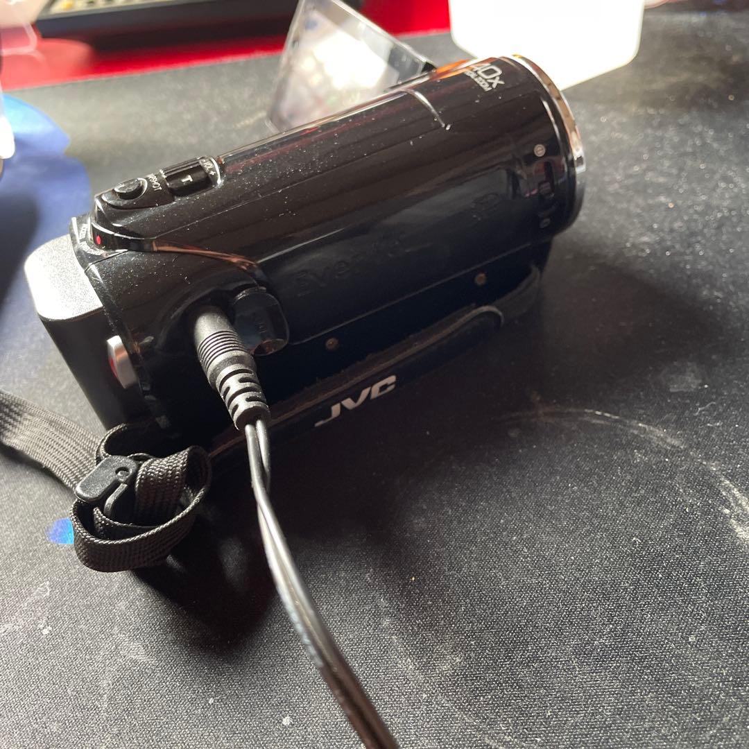 ￼早い者勝ちです。￼JVC GZ-HM450-B デジタルビデオカメラ本体