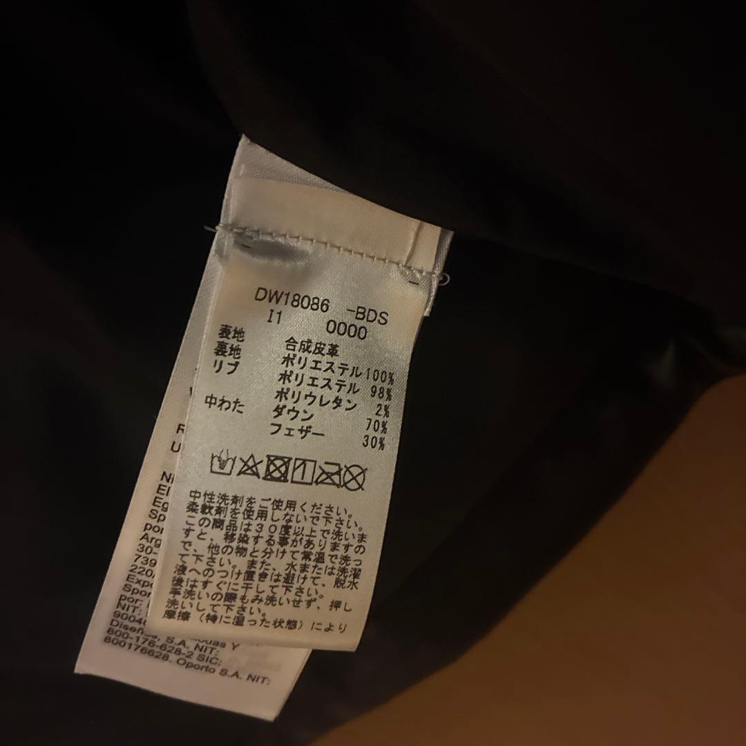   ブラック ダウンジャケット［値下げしました］