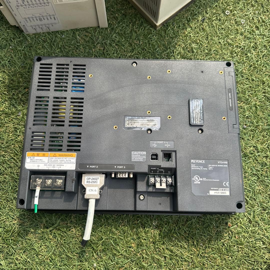 キーエンス　タッチパネル 10型 VGA TFT  VT3-V10 動作保証付き