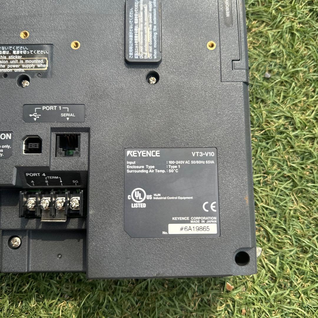 キーエンス　タッチパネル 10型 VGA TFT  VT3-V10 動作保証付き