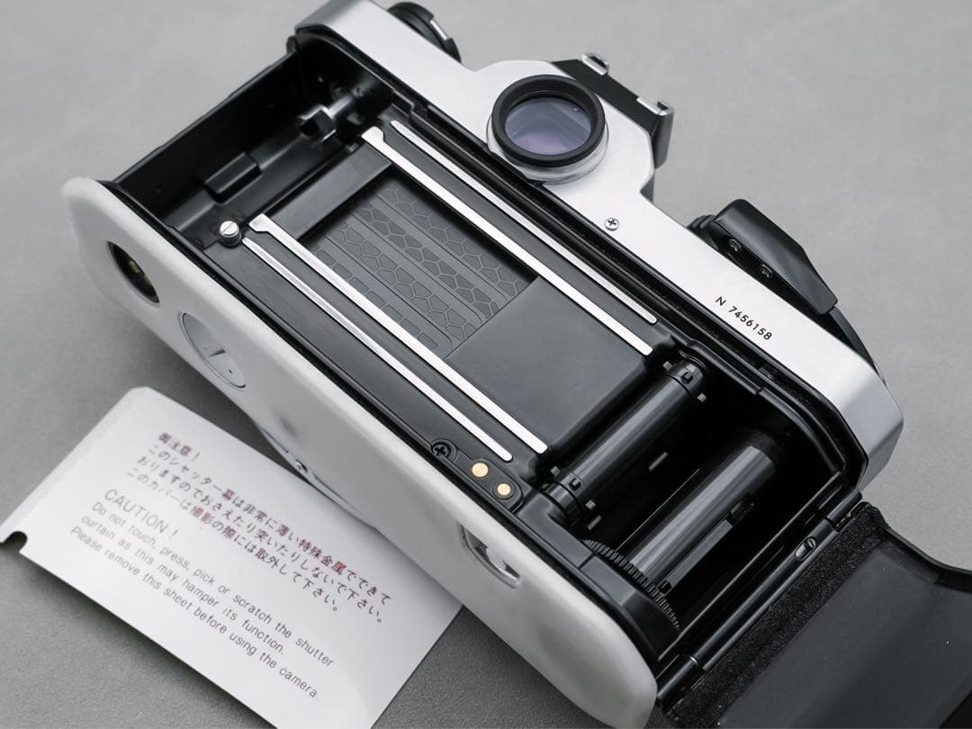 極美品｜未使用級 ニコン FM2N 前期型 ハニカムチタン型シャッター 元箱付き