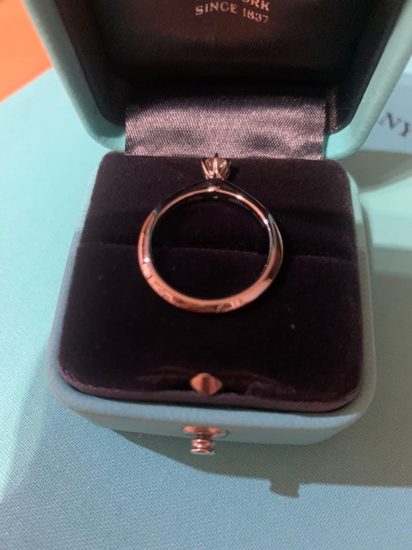 ティファニーダイヤモンド指輪0.23C 名前刻印なし11号　定価約30万