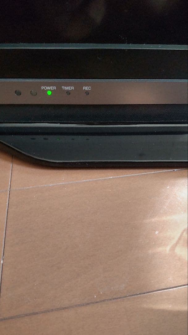 SHARP LC-32DR9 32型AQUOSブルーレイレコーダー内蔵液晶テレビ