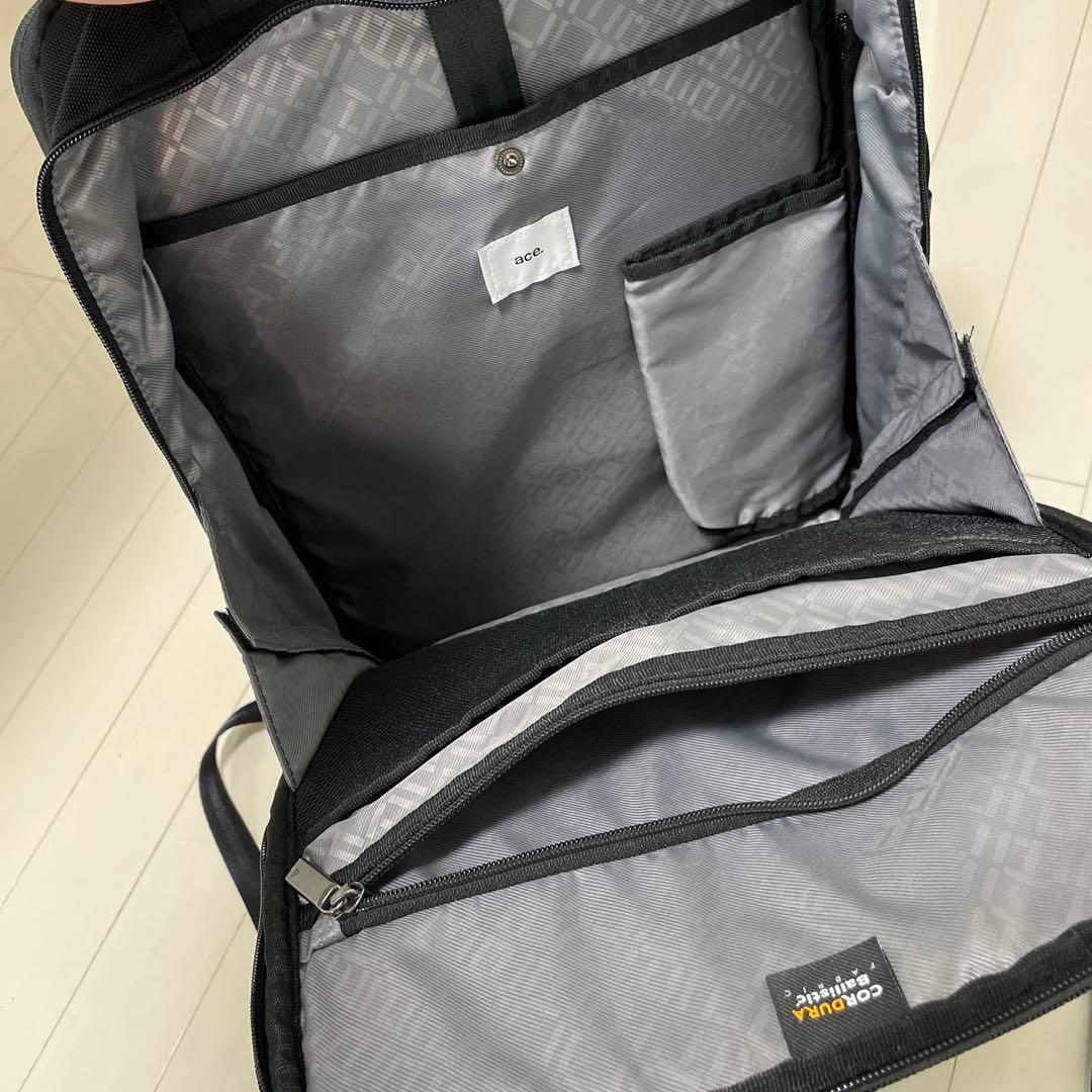 ace. ガジェタブル CB ブラック