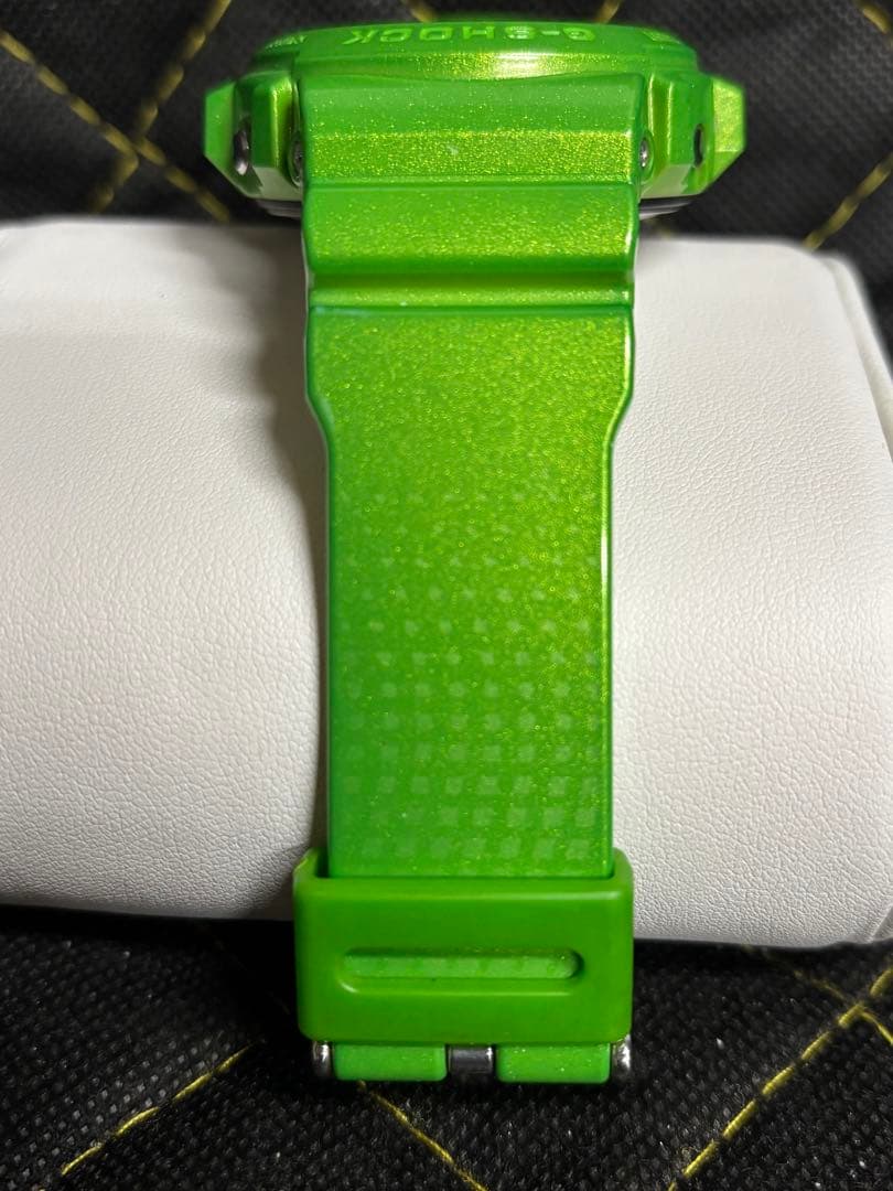 CASIO G-SHOCK DW-6900NB-3 メタリックカラー　グリーン