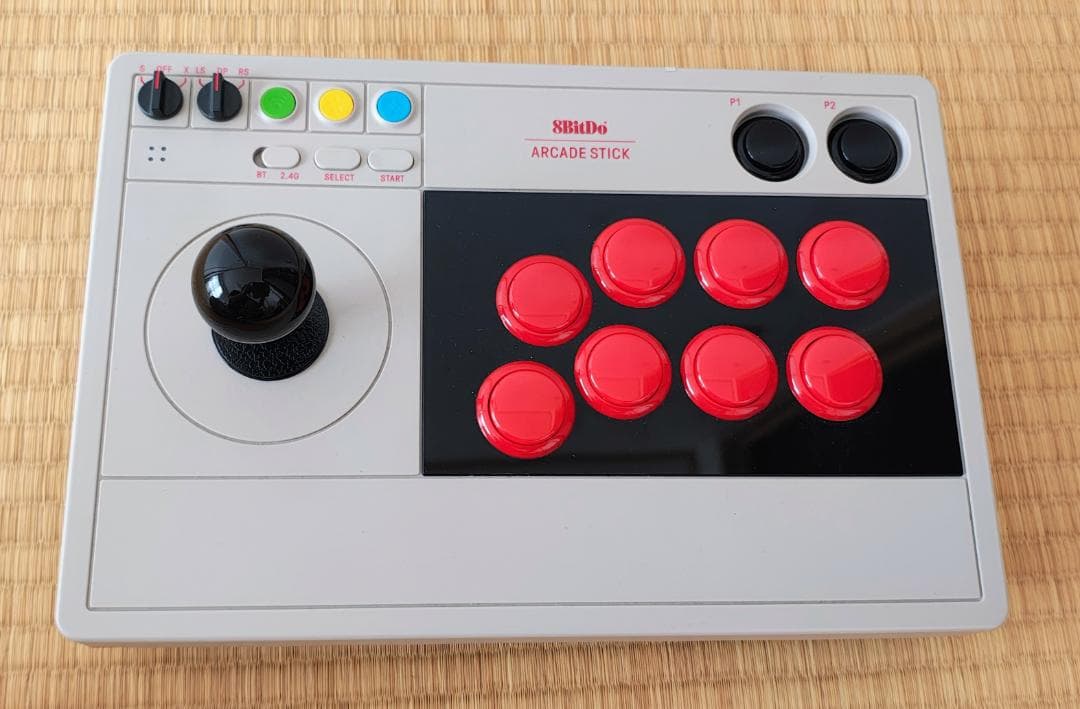8Bitdo Bluetooth アーケードスティック
