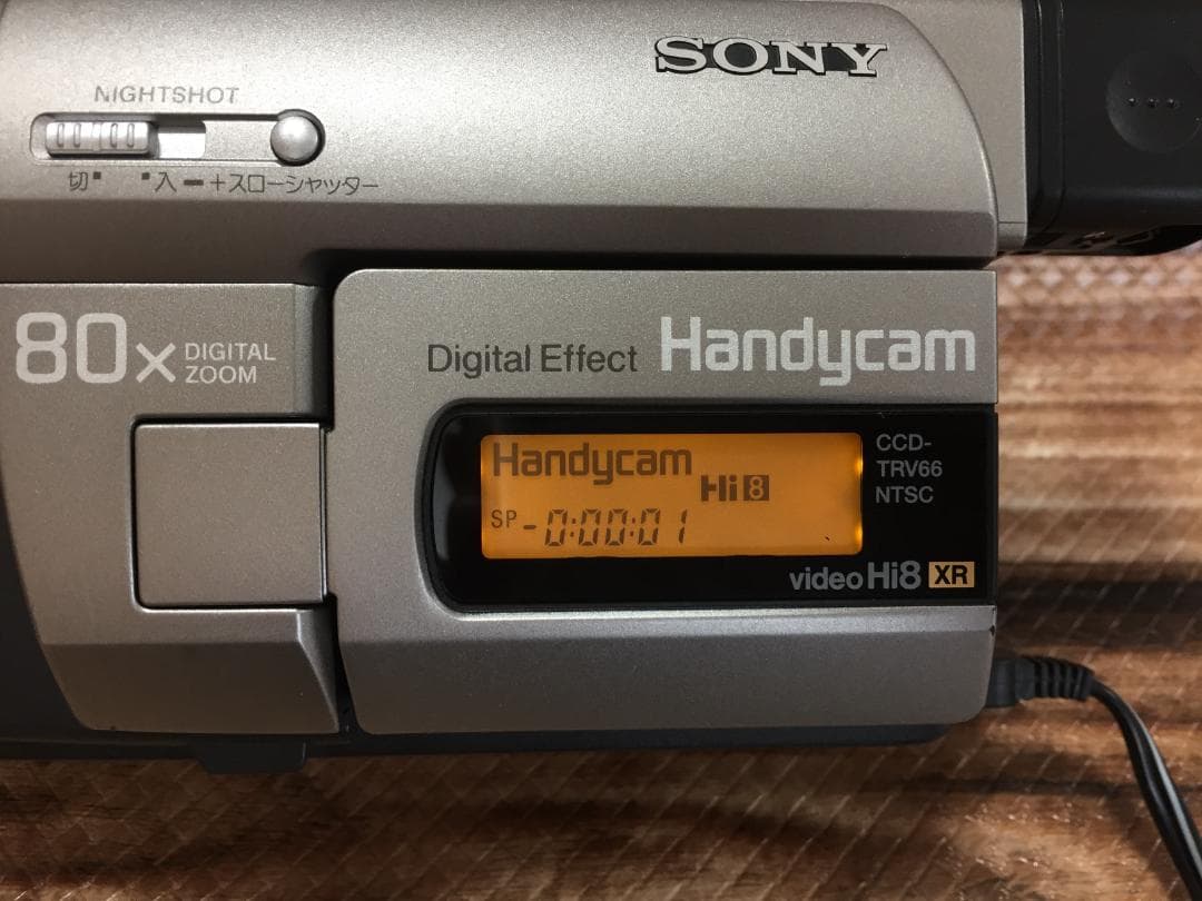 撮影再生ダビングOK　美品　SONY　CCD-TRV66　付属品あり　Hi8