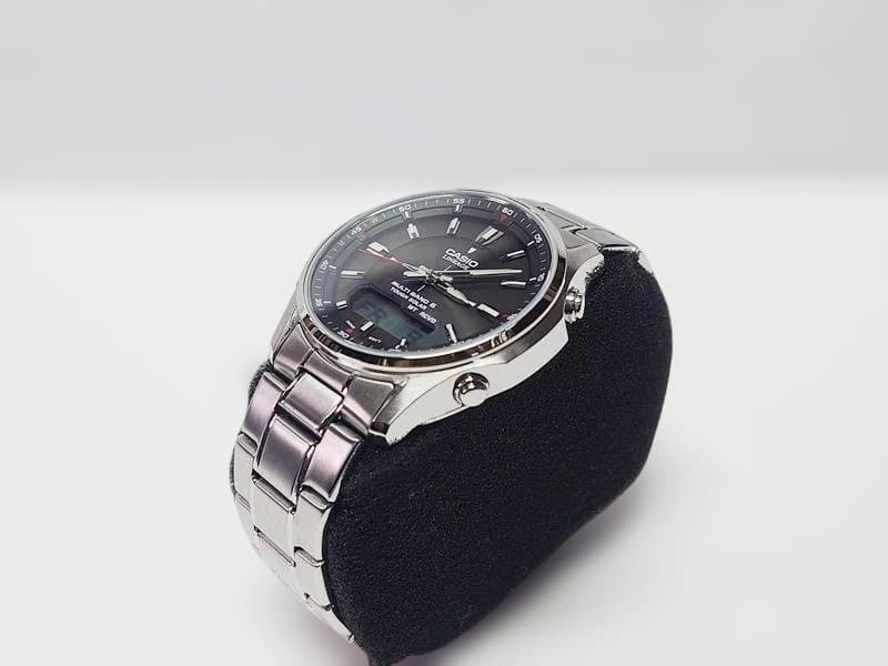 美品 CASIO LINEAGE 電波ソーラー LCW-M100DE-1AJF