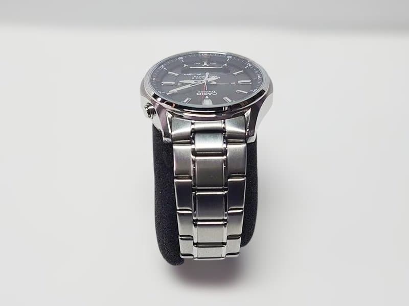 美品 CASIO LINEAGE 電波ソーラー LCW-M100DE-1AJF