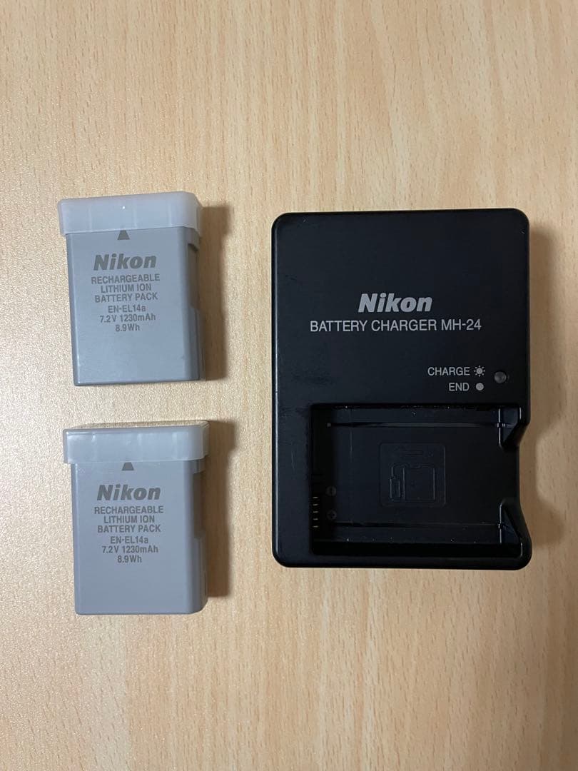 Nikon D5600 18-55mm & 70-300mm ダブルズームキット