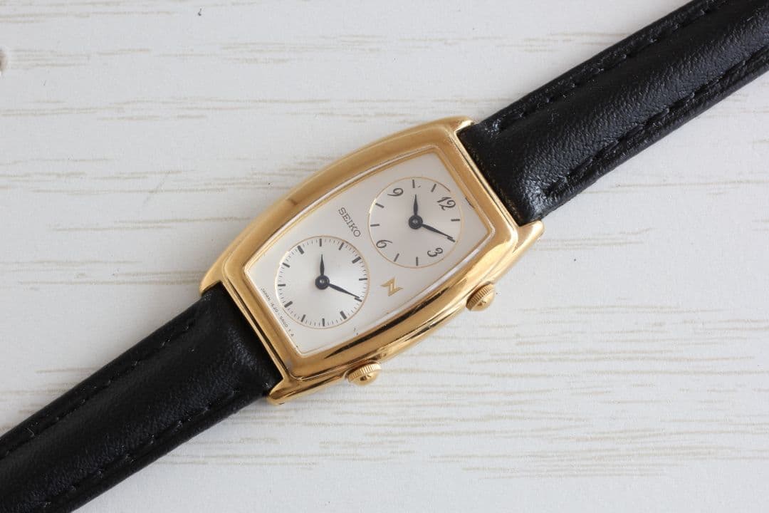 稼働品 セイコー　ノイエ　SEIKO NOIE 腕時計1E20-3AOO