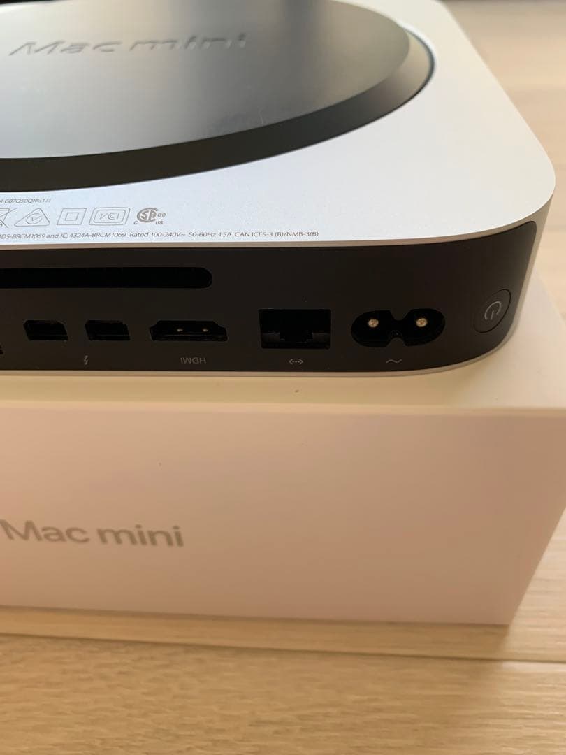 バットヘッド様 Mac mini 2014 Core i5/16GB/256GB