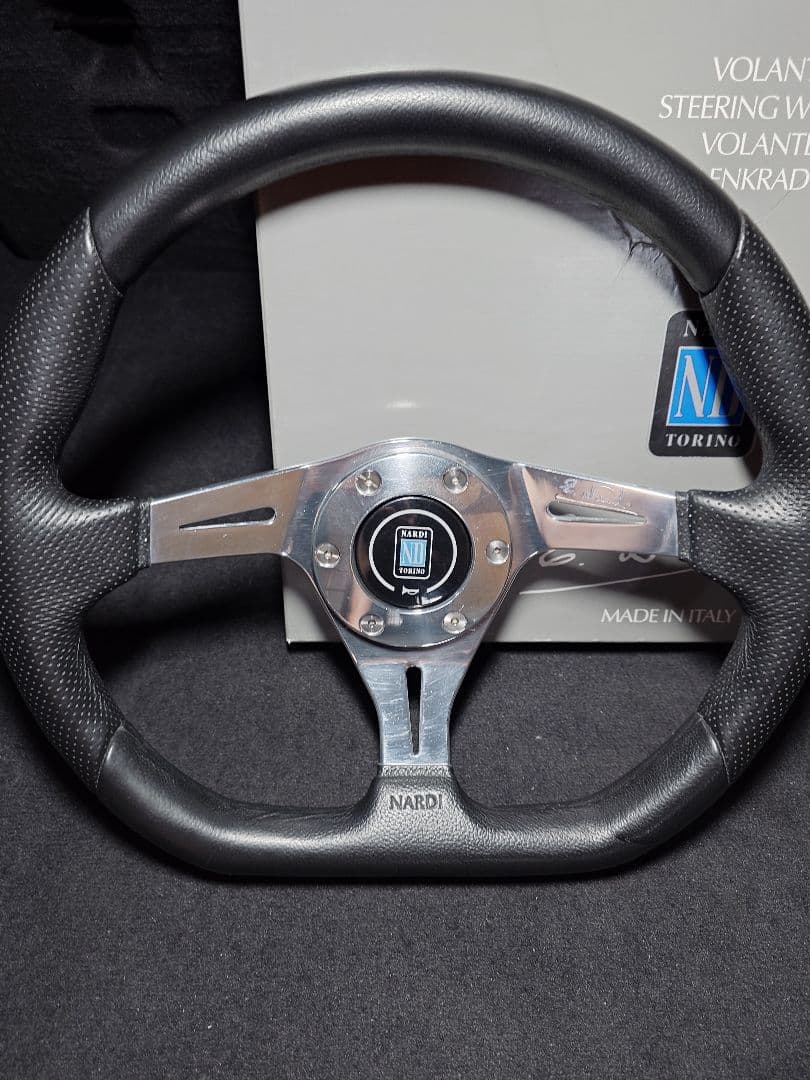 NARDI kallista35 N201(ナルディ カリスタ35)