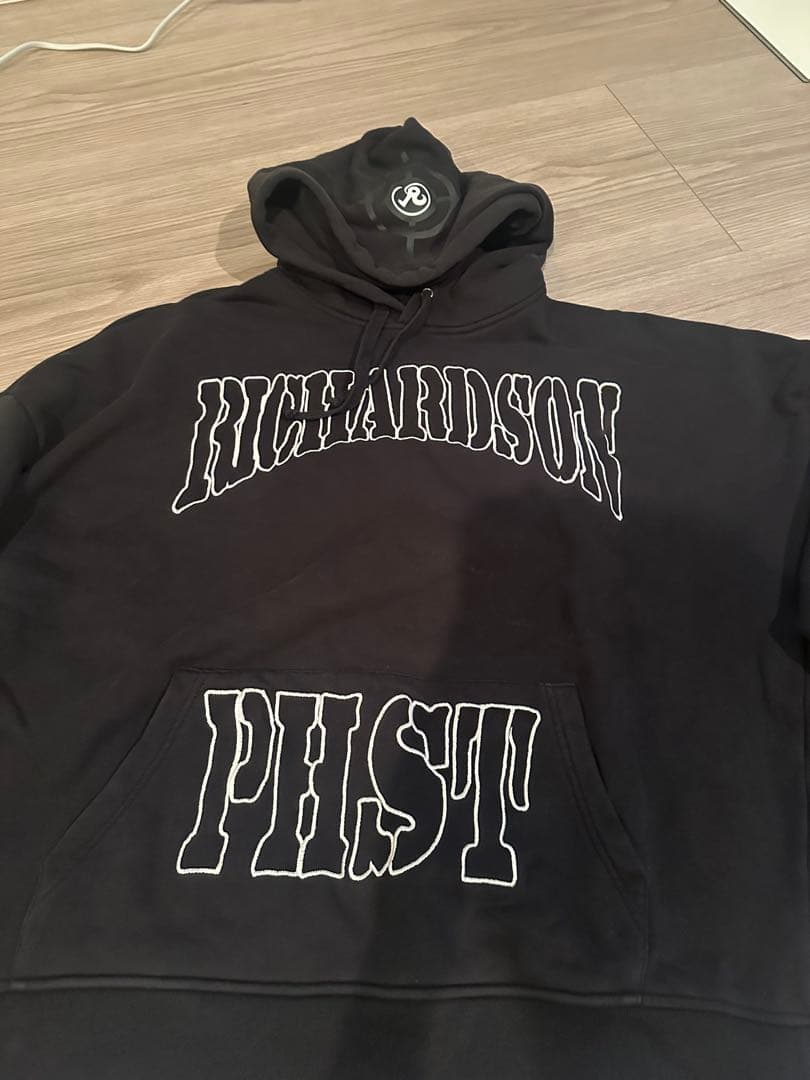 Richardson スウェットパーカー