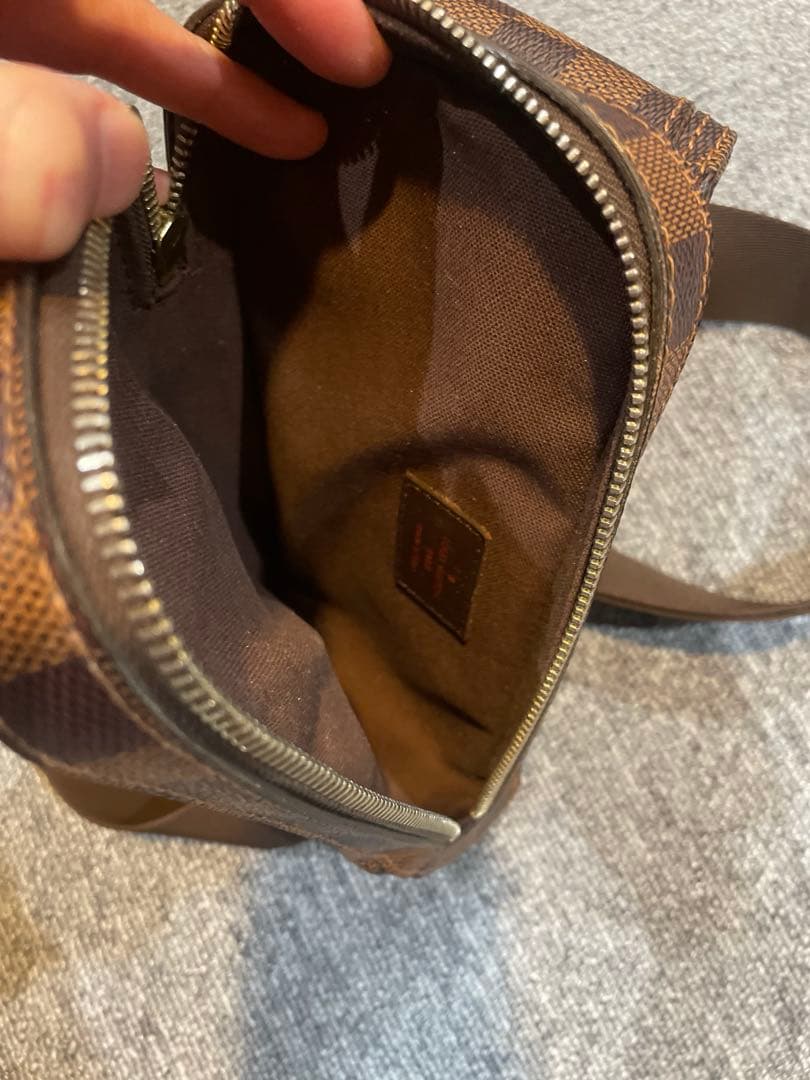 ルイヴィトン　ダミエ　ボディバッグ