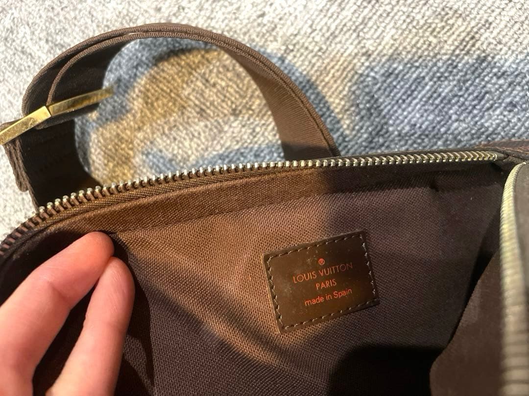 ルイヴィトン　ダミエ　ボディバッグ