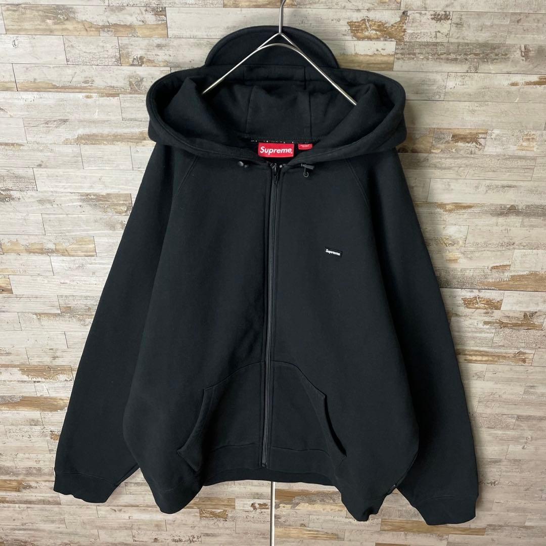 3216U 【人気モデル】シュプリーム☆スモールボックスロゴ フードロゴパーカー