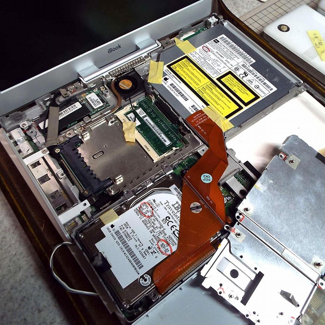 美品_起動可_Apple iBook-G3-800MHz_AC線他付属