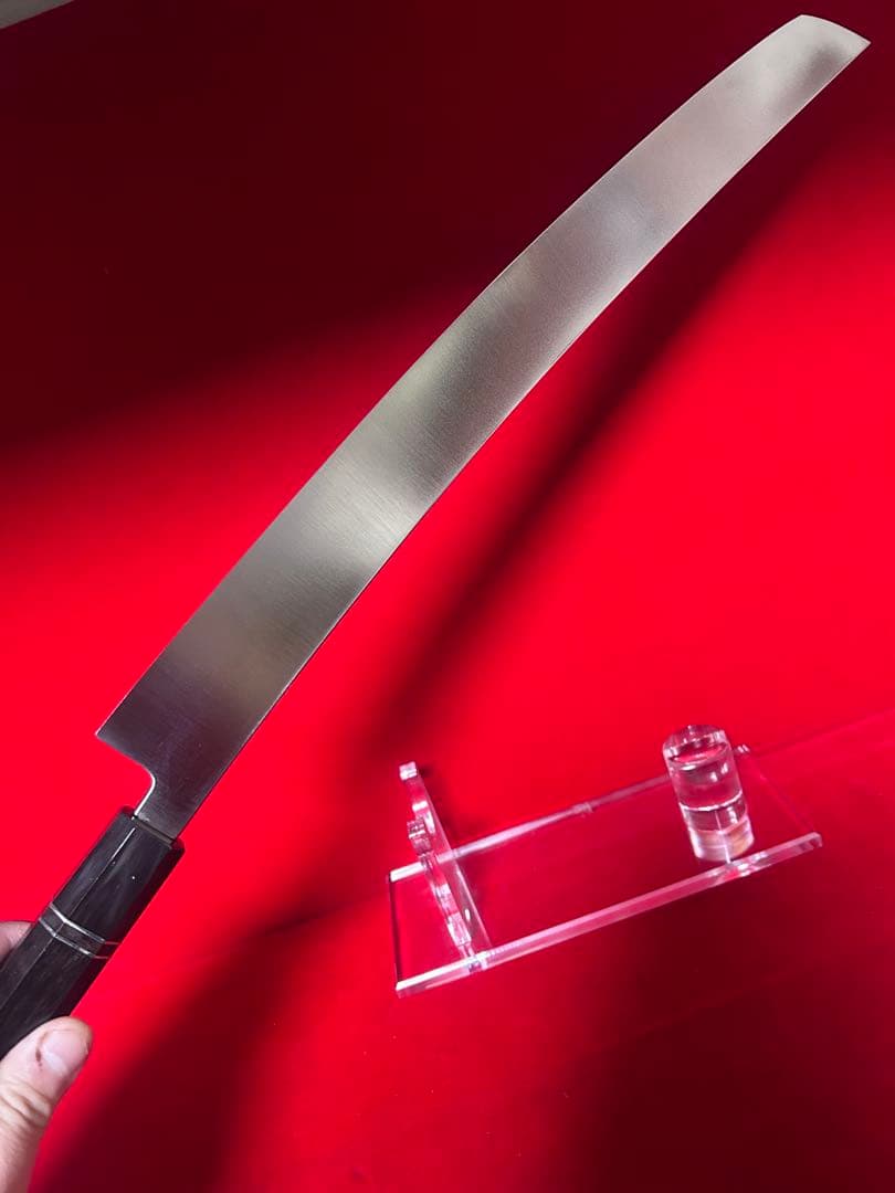 包丁　マグロ包丁　先丸型　尺三　鬼反り　鏡面仕上げ　切味抜群　箱付　未使用品