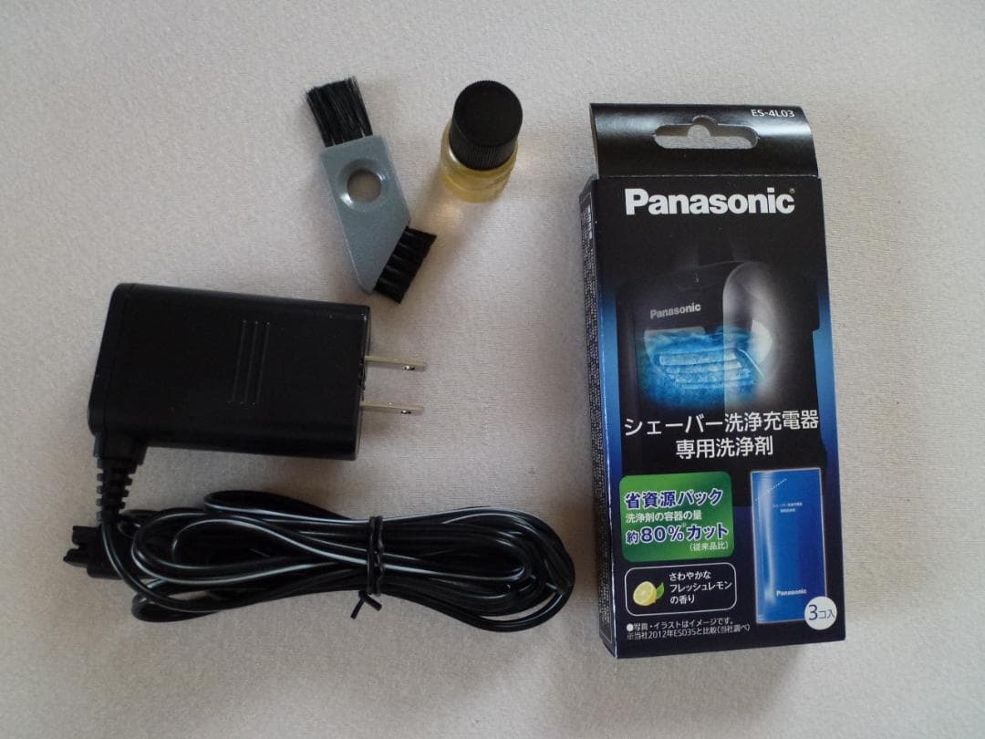 パナソニック ラムダッシュPRO 5枚刃 黒ES-LV7W-K　24年製used