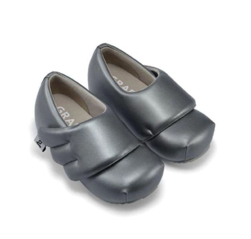 GRAPE Hotel Wings Platform Shoes グレー