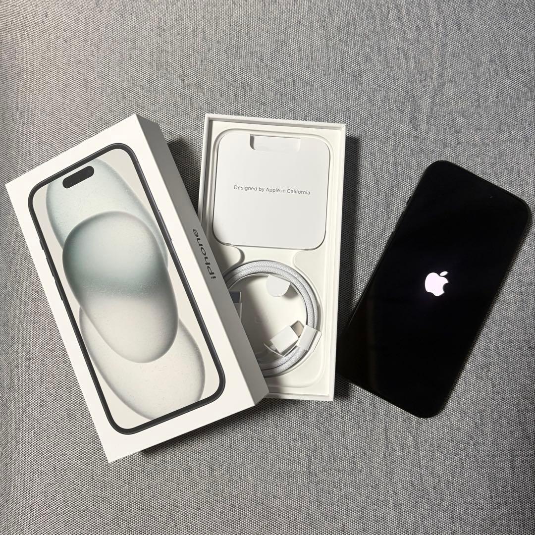 【美品】iPhone15 128GB ブラック SIMフリー