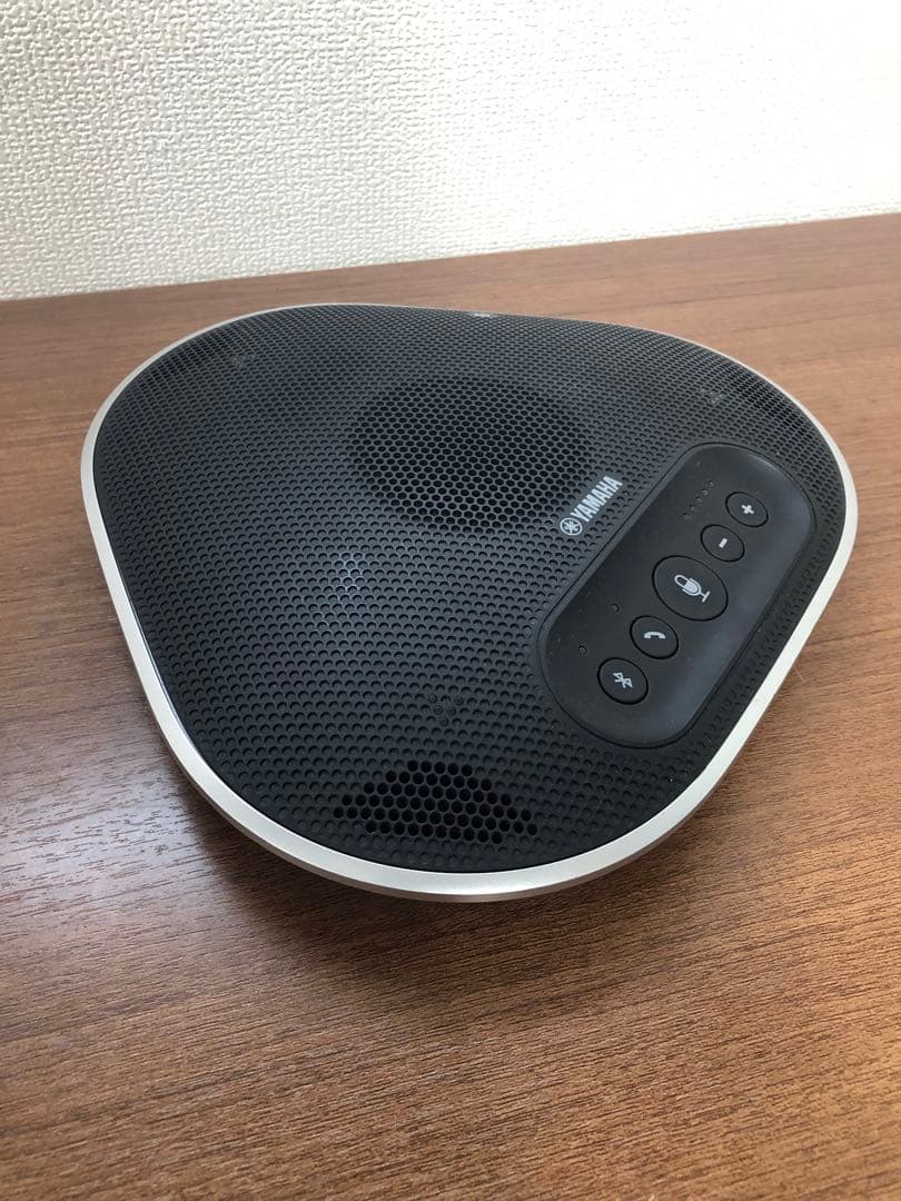 YAMAHA スマートスピーカー 三角形