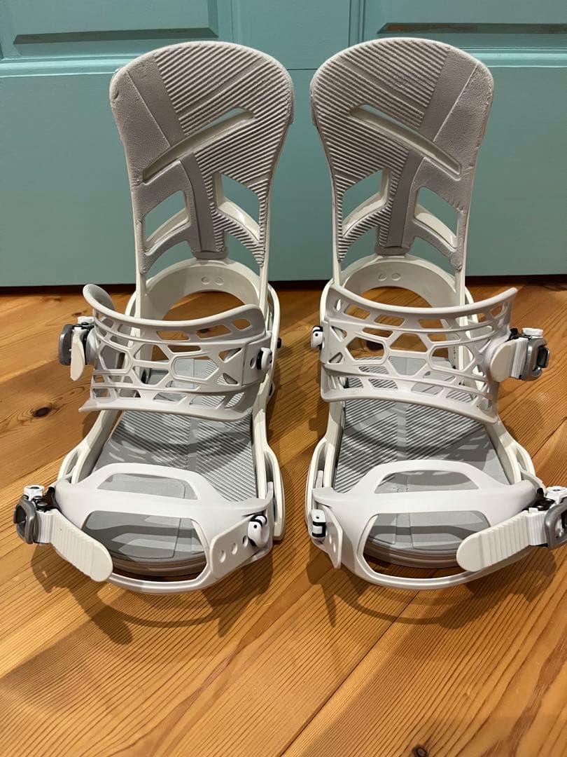 k*m様 美品23-24 BURTON MISSION Re:Flex Mサイズ