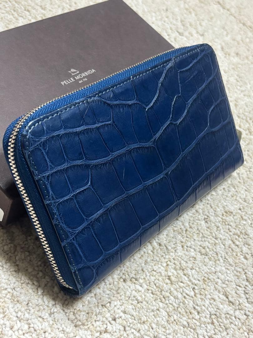 き*こ様 【微使用美品】ペッレモルビダ　クロコダイル　ラウンドファスナー長財布