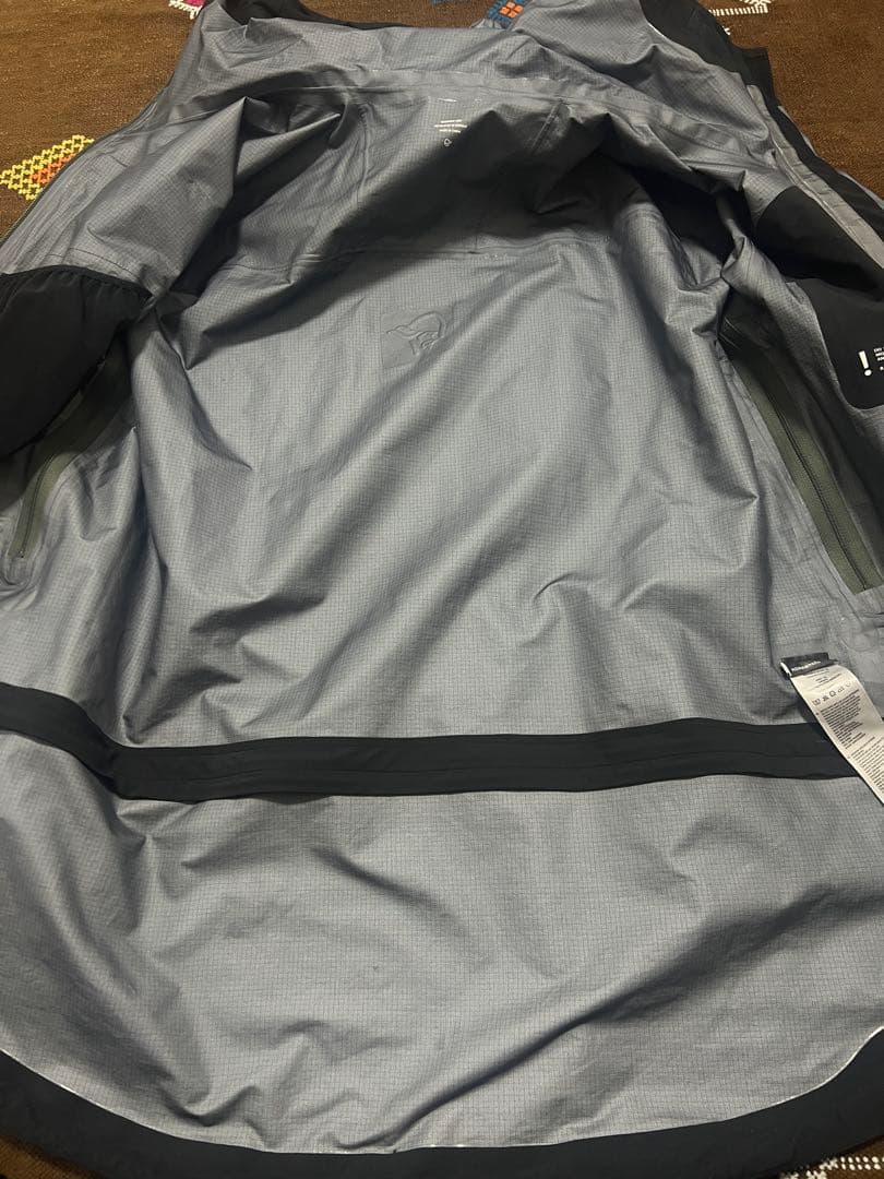 NORRONA ノローナ ロフォテン ゴアテックスプロプラスジャケット Lサイズ