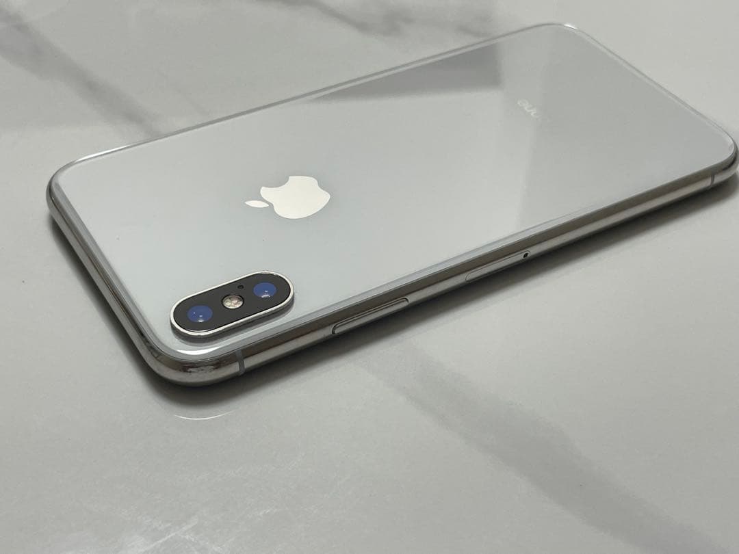 Apple iPhone X スペースグレー 256GB バッテリー84%