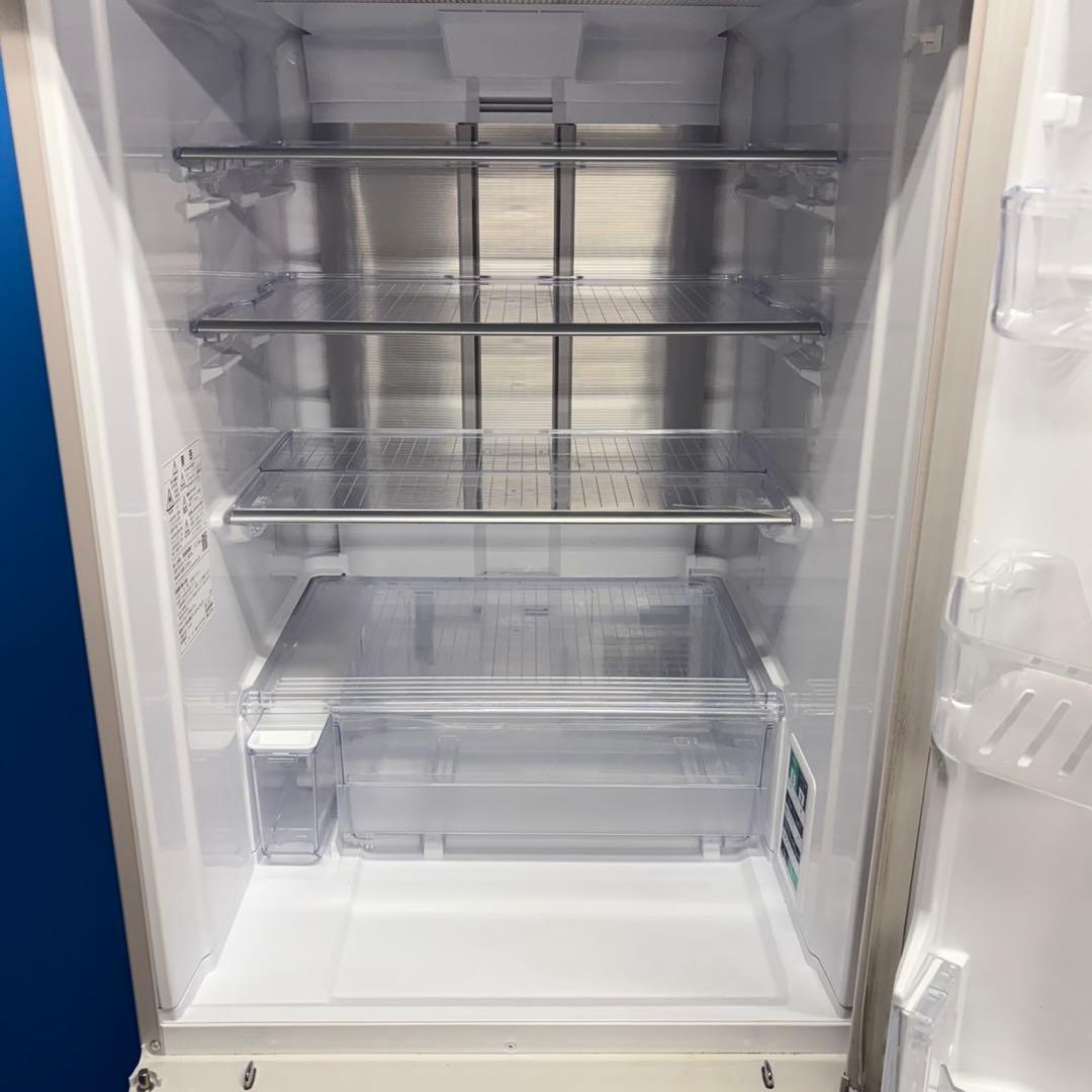 719 ファミリー向　冷蔵庫　大型　どっちもドア　400L強 自動製氷機　5ドア