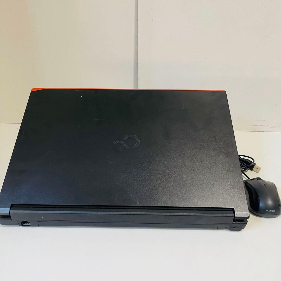 T4 FujitsuノートパソコンSSD第7世代 Windows11オフィス付き