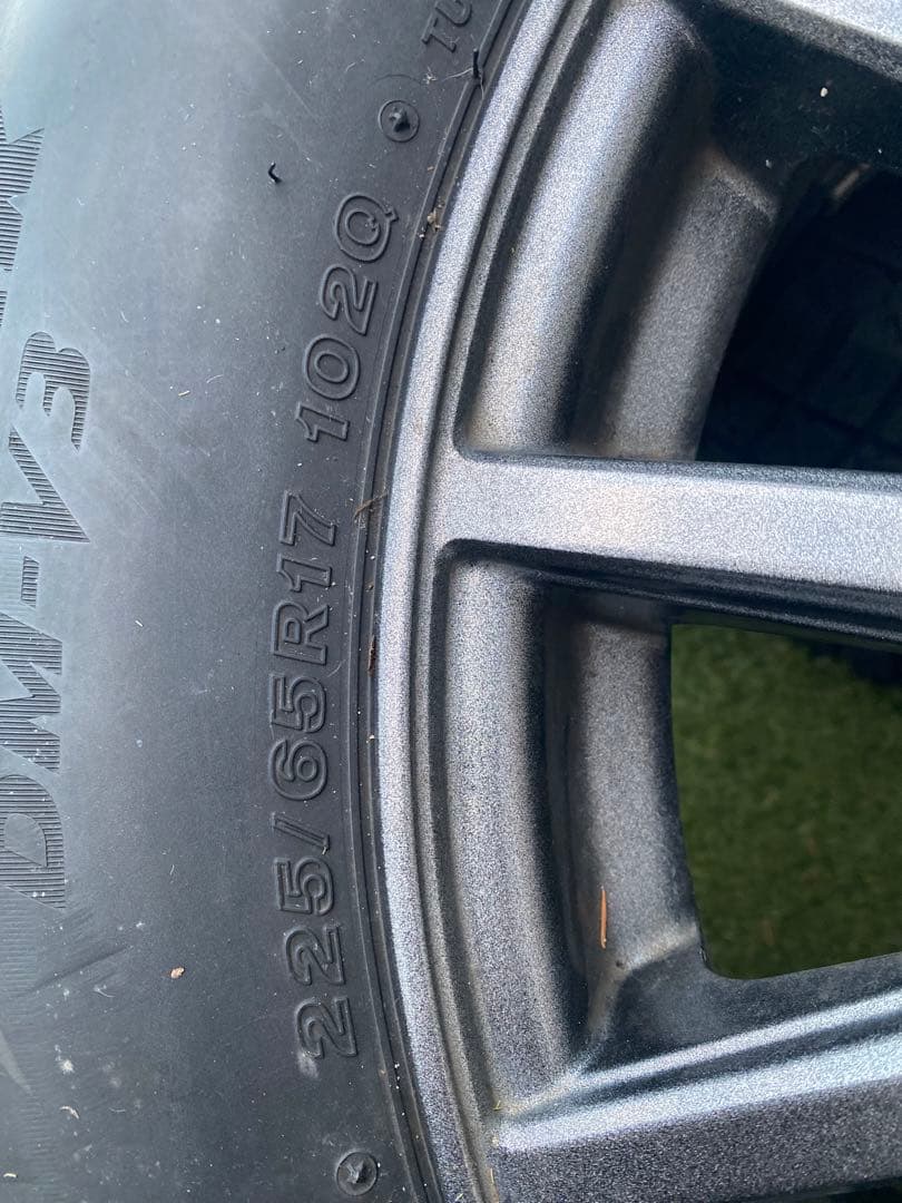 エミ　ブリヂストン スタッドレスタイヤ DM-V3 225/65R17