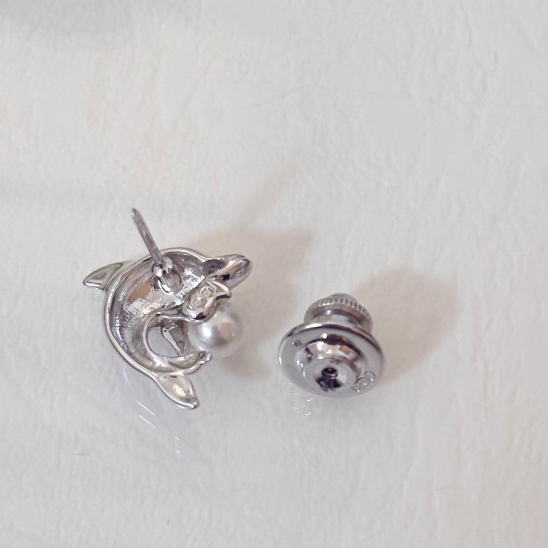 024【ミキモト】シルバー　パール　ピンブローチ　イルカ