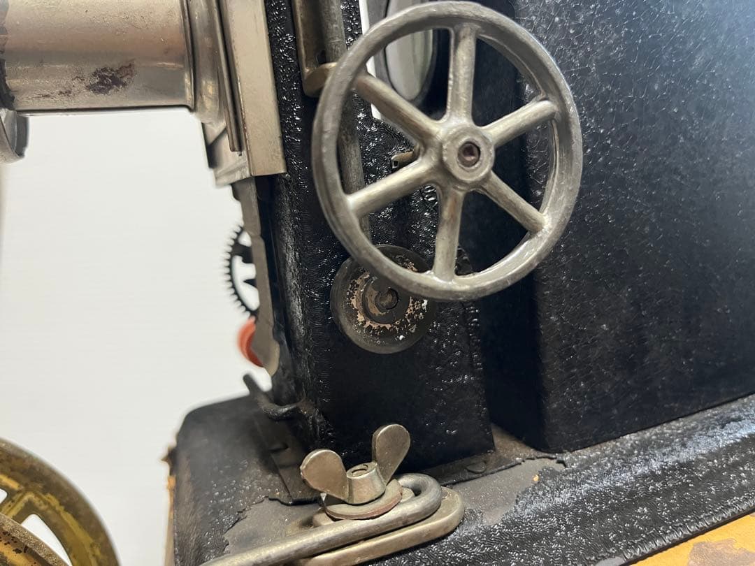 ヴィンテージ ライオン 映写機 LION 活動写真機 レトロ フィルム 手動