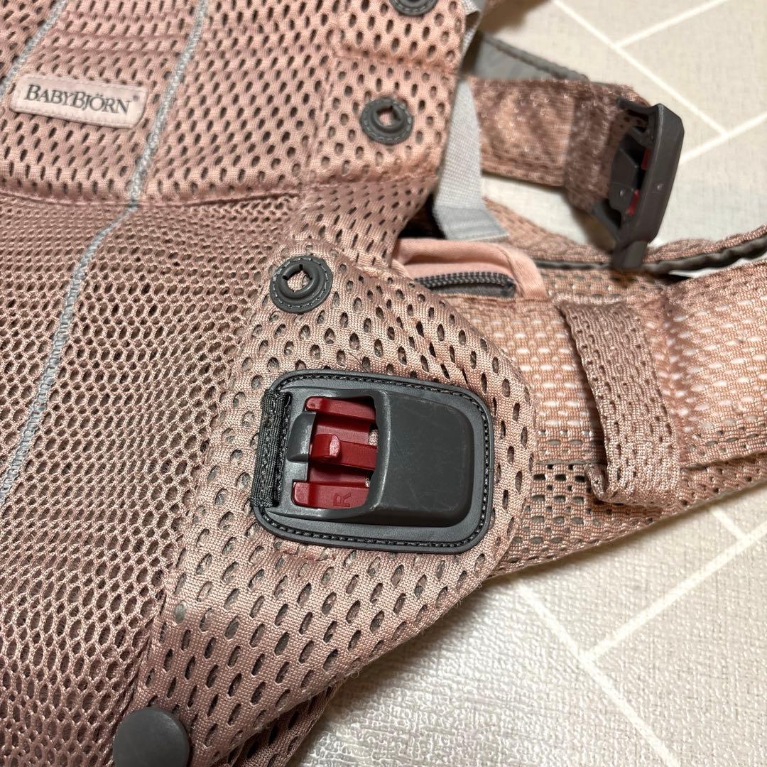 【美品】BabyBjorn ベビービョルン 抱っこ紐 ハーモニー ダスティピンク