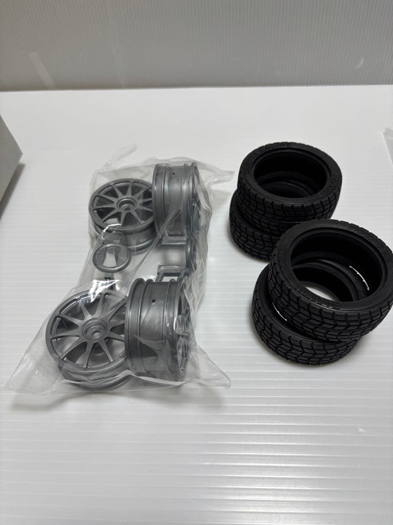 ふ*ん様 タミヤトヨタ スープラ (JZA80) BT-01 RCカー