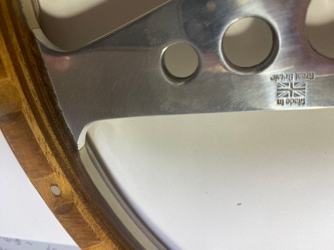 モトリタ　ウッド3本スポークステアリング