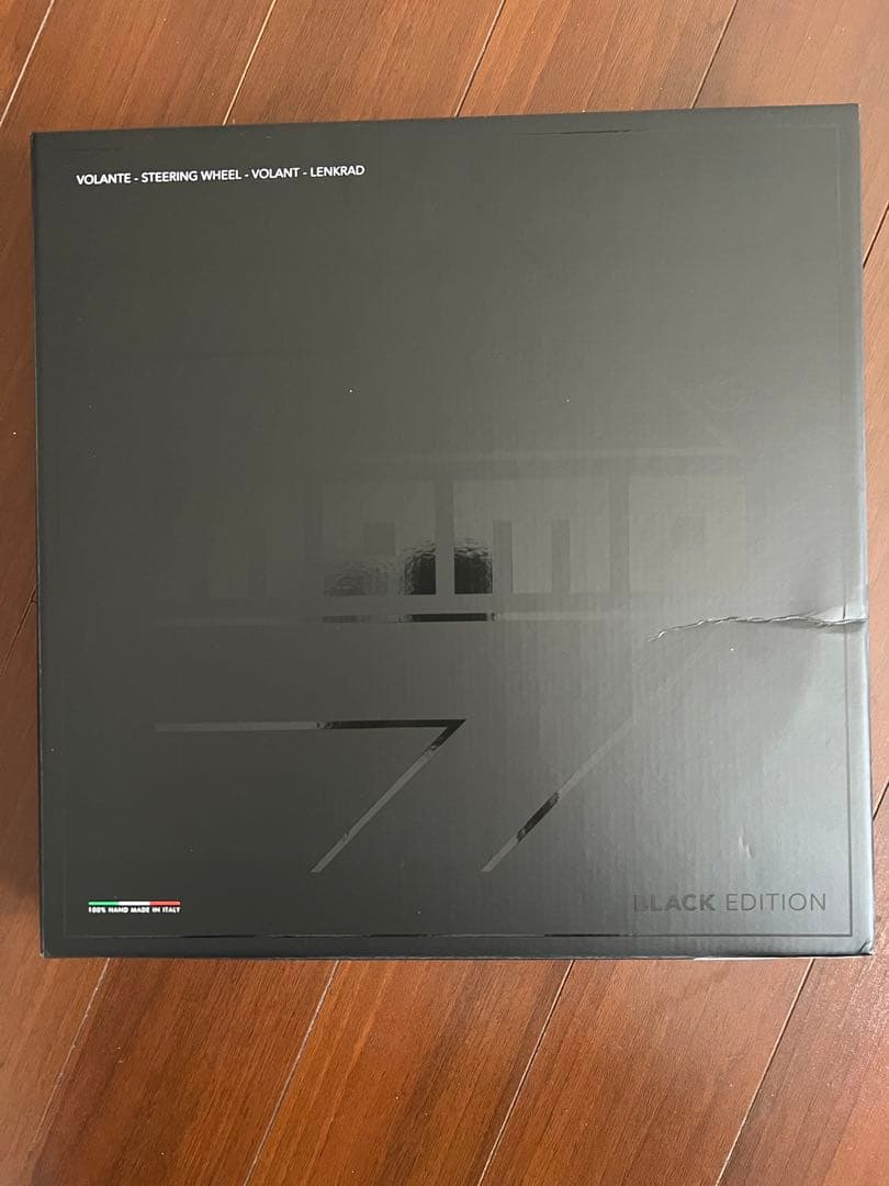 MOMO モモ プロトタイプ ブラックエディション プレミアムレザー 35パイ